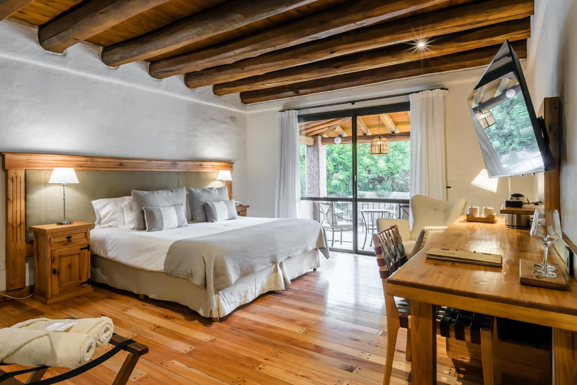 Lares De Chacras Hotel Чакрас де Кория Екстериор снимка