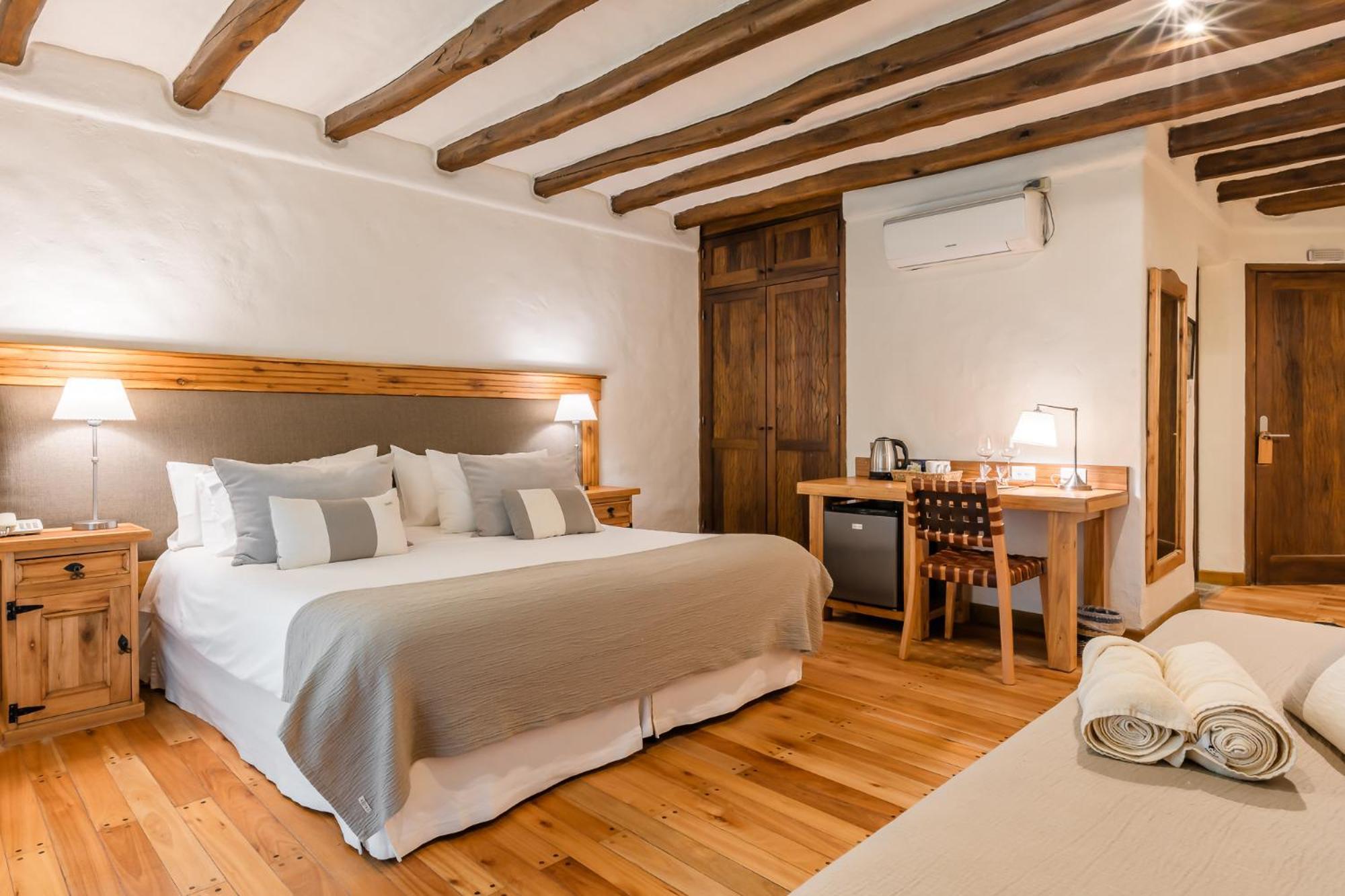 Lares De Chacras Hotel Чакрас де Кория Екстериор снимка
