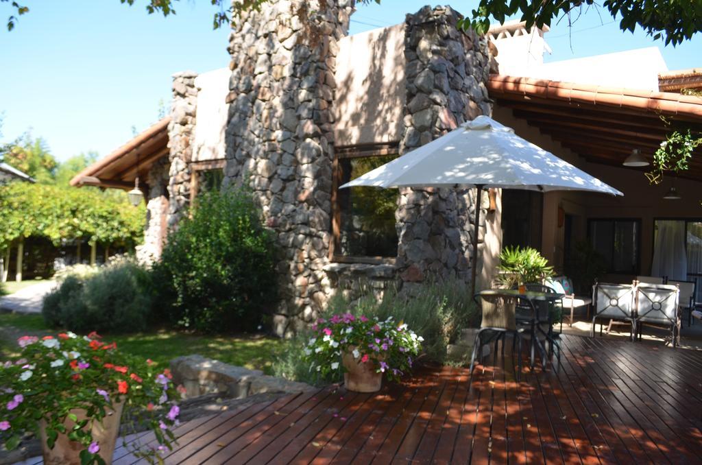 Lares De Chacras Hotel Чакрас де Кория Екстериор снимка